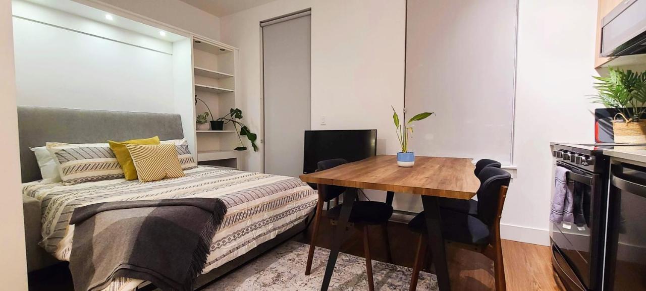 Villa Ironworks Studio By Iris Properties! à Victoria Extérieur photo